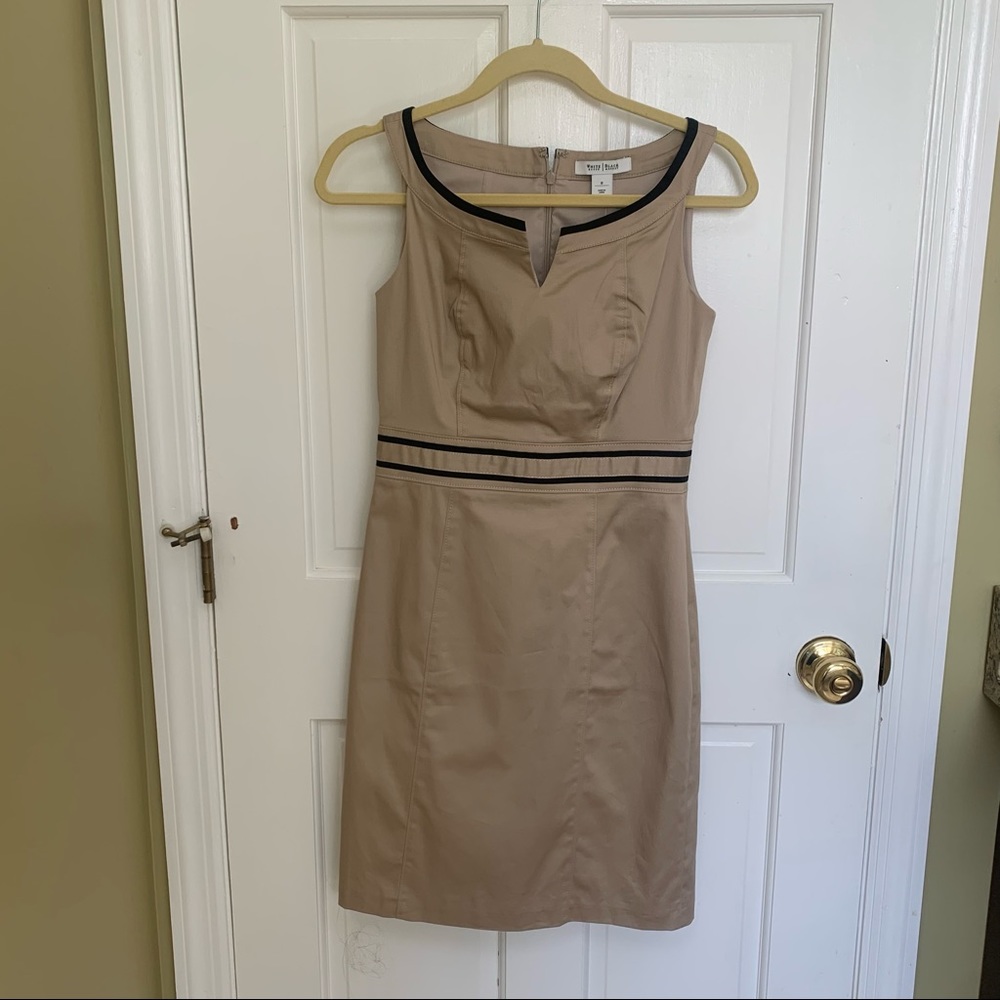 White House Black Market tan and white dress 0